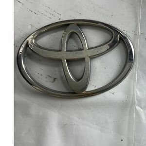 Toyota Chrome Oval Logo Emblem Badge Used